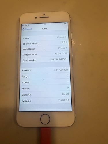Apple iphone 32gb - 7,