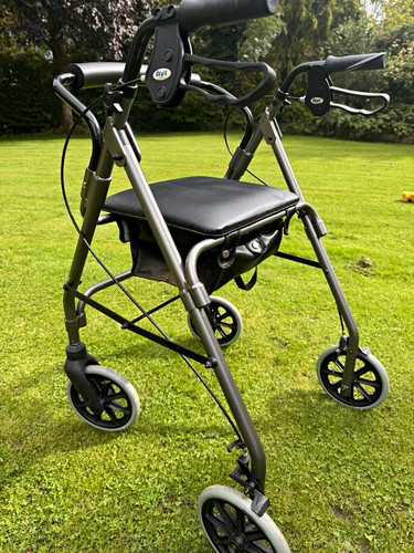 Days wheel rollator walker - 4-wheel,