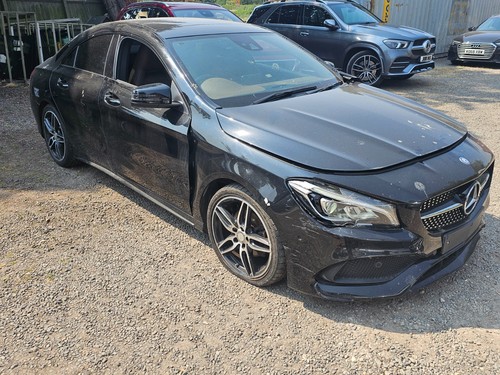 Breaking mercedes cla - breaking,