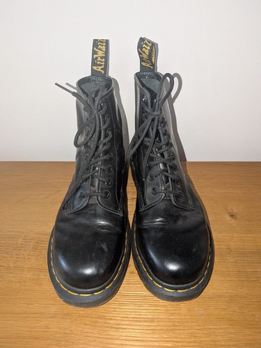 Black leather martens - leather, dr