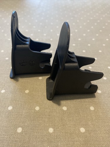 Pair genuine britax isofix - pair,