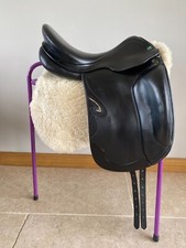 Prestige dressage saddle
