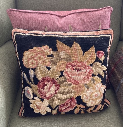 Cabbage roses vintage cushion - roses,