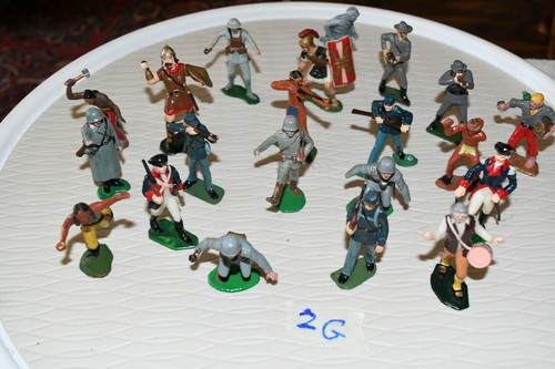 Lot vintage britains - 21,