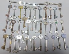 Vintage Key Bundle 40Pcs Old