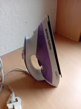 Morphy Richards Iron