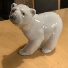 Beautiful LLADRO Polar Bear