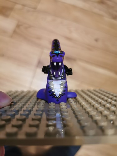 Lego ninjago pythor - pythor, minifigure