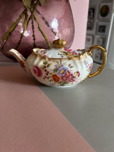 Hammersley gold rose embossed - gold,