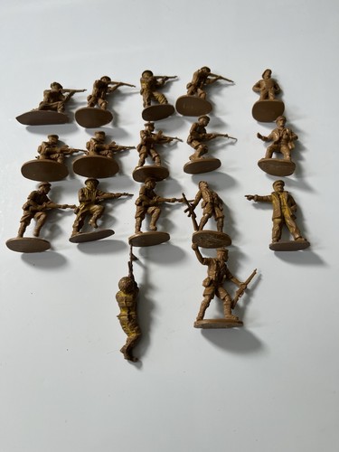Matchbox 8th army x 17 - army,