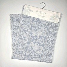 Shabby Chic Table Runner