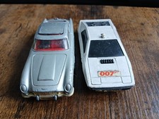 Corgi Toys James Bond 007 Aston Martin DB5 & Lotus Esprit