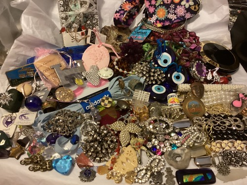Curios job lot - job, x