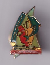 RARE PINS PIN'S .. WATER SPORT