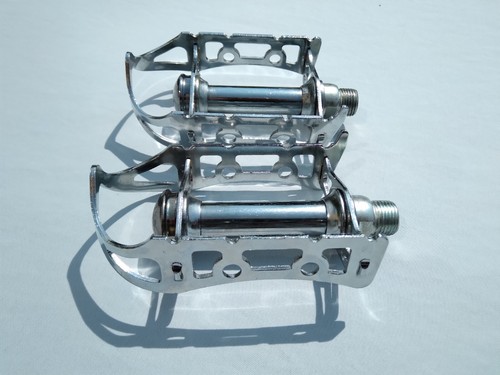 Vintage bike pedals - bike, pedals.