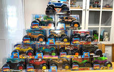 Monster Trucks Oversized 1:24