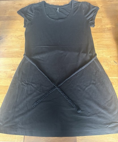 Black beach wear - wear, cover