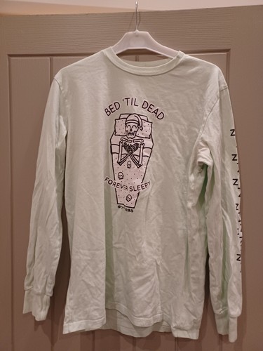 Cool shirtz bed til - shirtz,