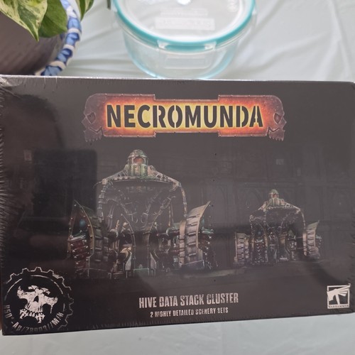 Citadel miniatures necromunda - citadel,