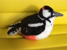 Wild Garden Bird Sound WOOD