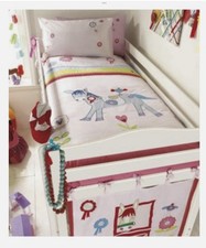 Izziwotnot "Ribbons and