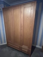 M&S Solid Oak Bedroom Furniture Set–Wardrobe Chest of Drawers & 2 Bedside Tables