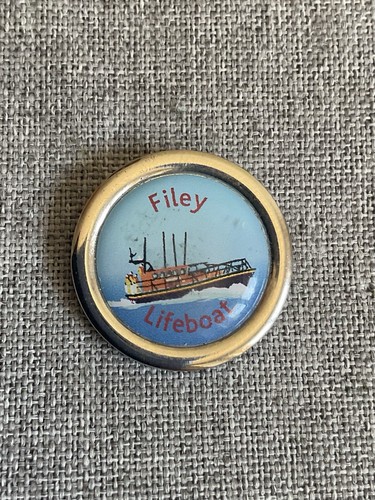 Rnli filey lifeboat vintage - rnli,
