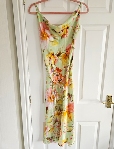 River island green - island, floral