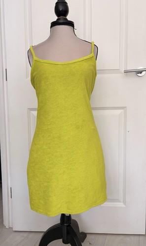 Stunning lime green - , short