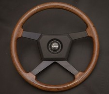 Momo wooden steering wheel