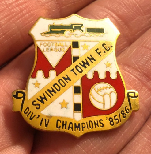 Rare old swindon town div - swindon, 4