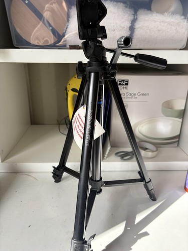 Vanguard tripod - vanguard,
