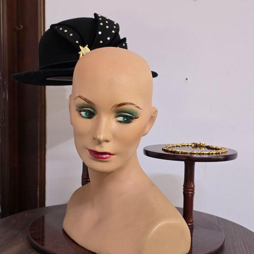 Vintage female mannequin head - vintage,