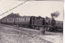 STRADBROKE  RAILWAY STATION -