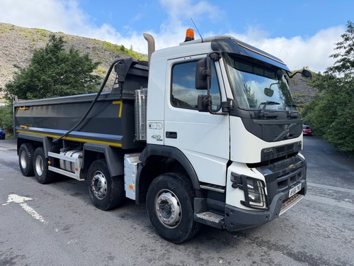 Volvo tipper truck 8x4 - volvo,
