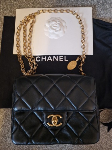 Chanel small leather flap - small,