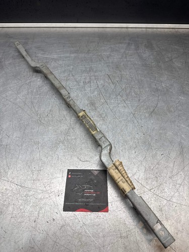 Porsche 993 retaining strip