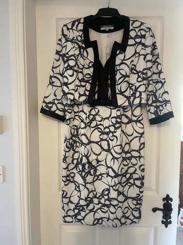 Dress code veromia black - by,