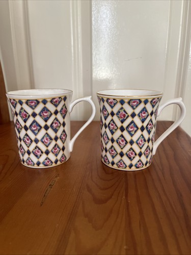 Queen fine bone china - queen's,