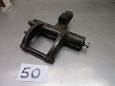 Piaggio Vespa ET4 125 ENGINE FRAME MOUNT BRACKET. 50