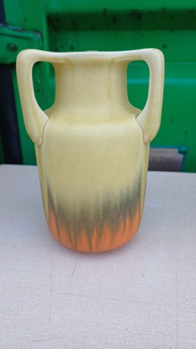 Ruskin english pottery - english, vase