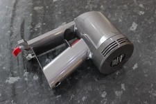 (000) Dyson V7 SV11 Trigger Handle Working But Slight Damage (See Pics)
