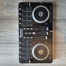 Numark Mixtrack Pro 2 All-In-One 2-Channel DJ Controller With Drum Pads(WORKING)