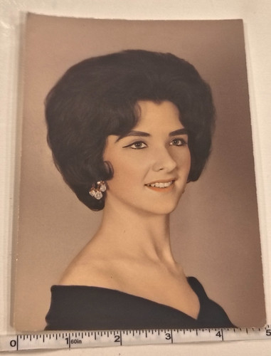 Vintage glamour portrait photo - glamour,