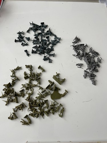 Airfix figures top - oo,