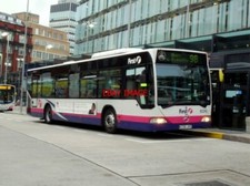 PHOTO  BUS REG W338 JND AT