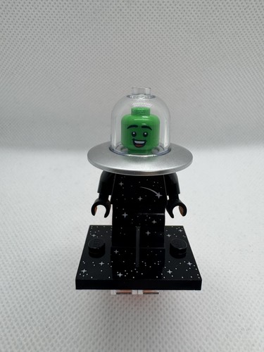 Genuine lego flying saucer - flying,
