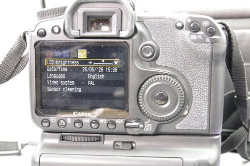 Canon eos 40d - +, bg‑e2