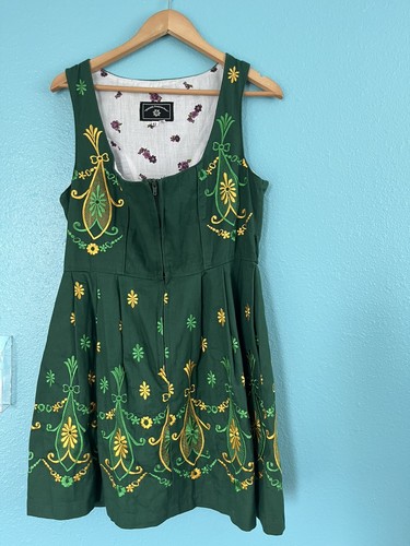 Dirndl trachten haus german - dirndl,