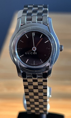 Gucci ladies vintage watch - gucci,